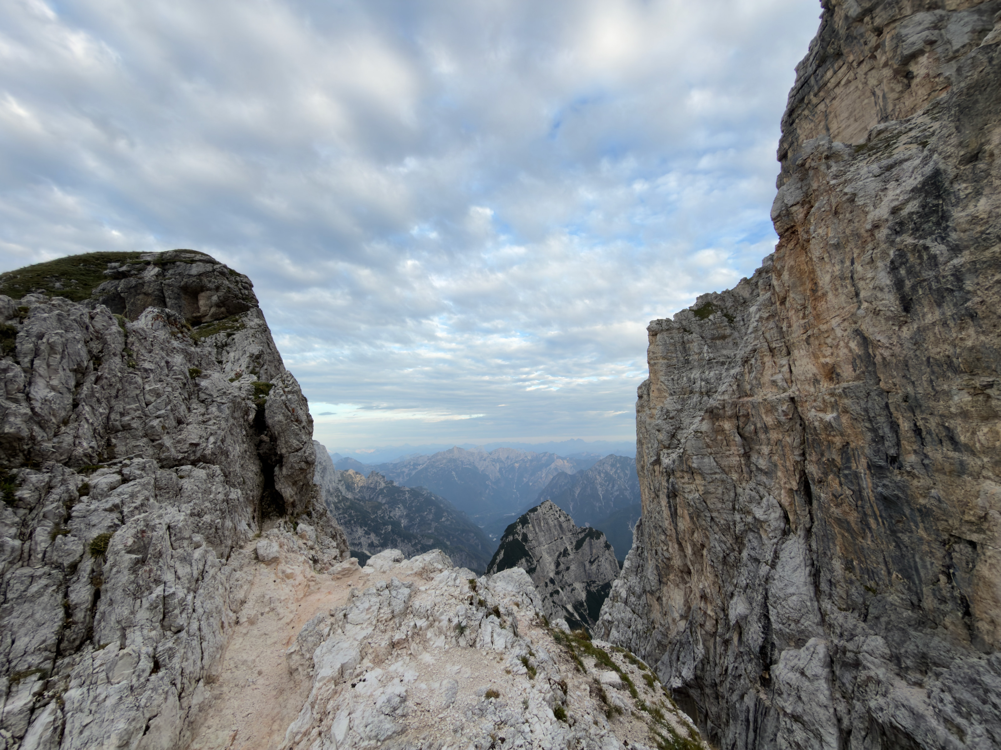 Montaž / Jôf di Montasio – fotografija s poti