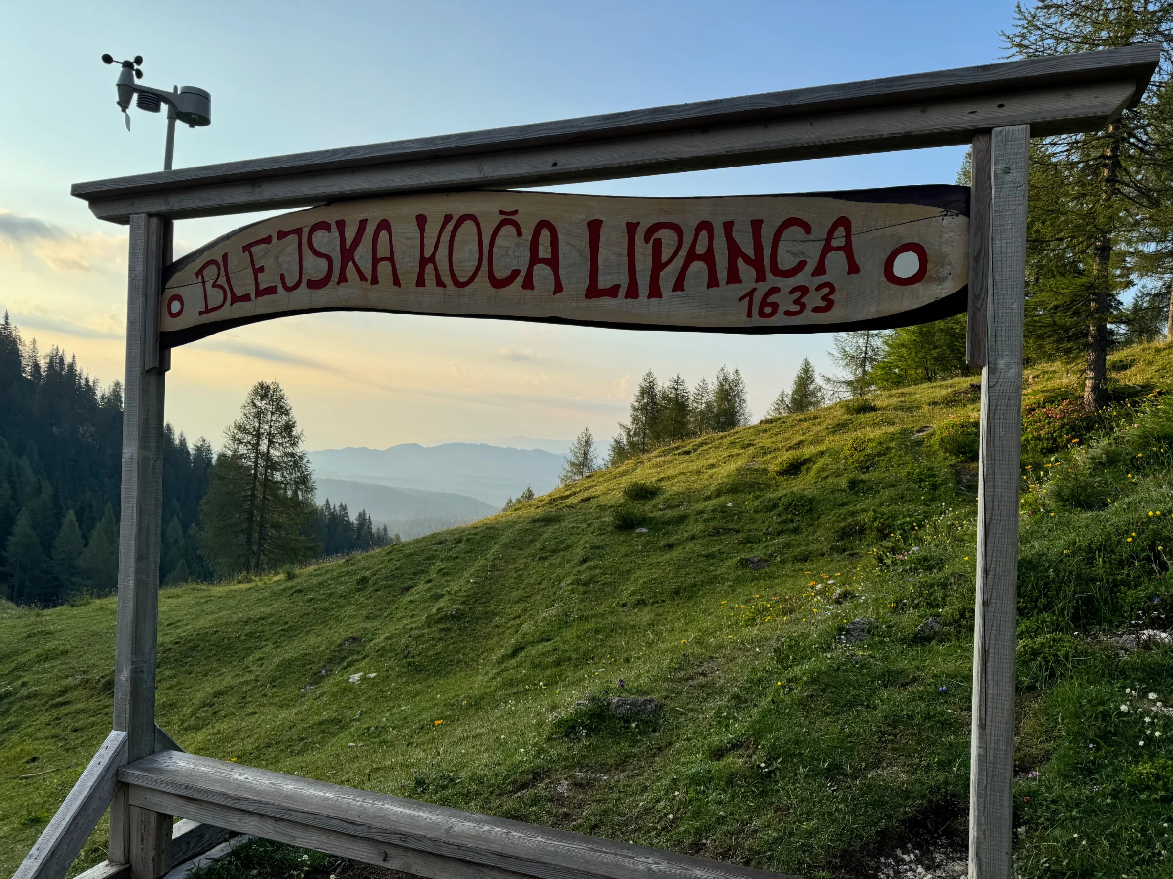 Debela peč – fotografija s poti